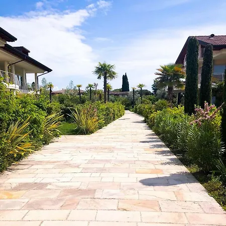 Paradise Luxury Apartment