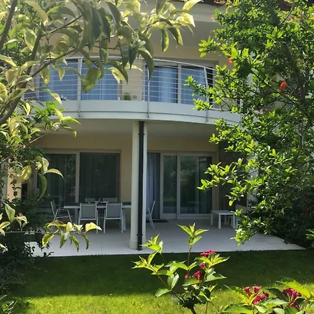 Paradise Luxury Апартаменты *